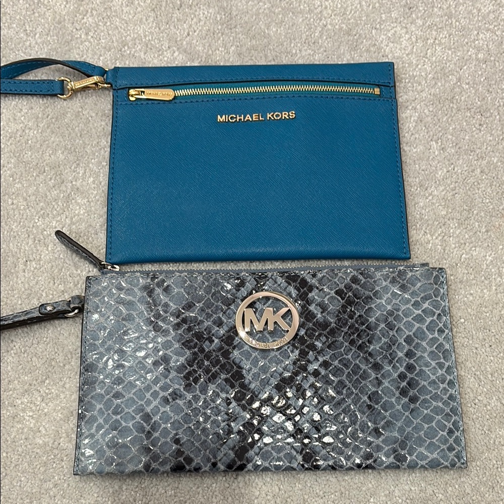 Michael Kors Blue and Gray Wristlet Set
